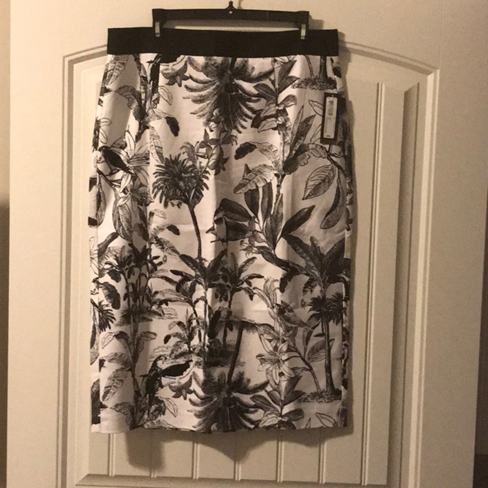Worthington Skirt